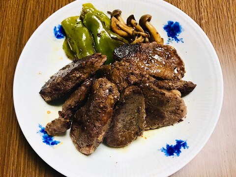 【北海道】エゾシカ肉と野菜のバター風味ステーキ